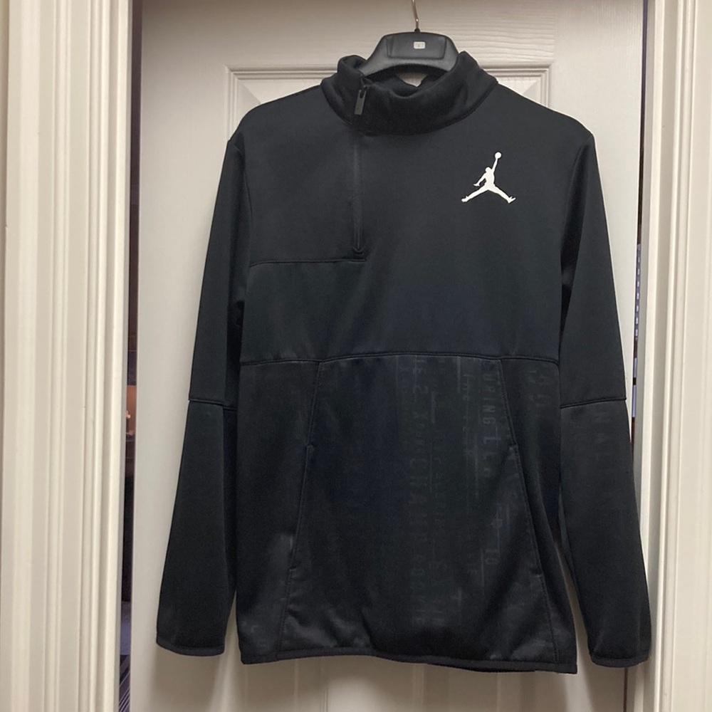 NIKE THERMA-FIT SHIRT